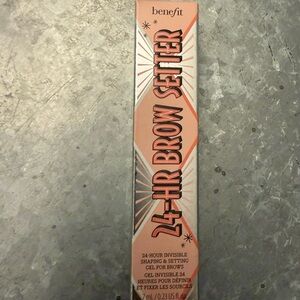 Benefit 24-HR Brow Setter